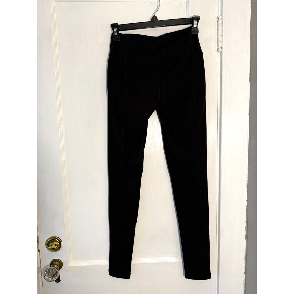 Victoria's Secret Sport Black Knockout Tight Workout Leggings - Picture 2 of 5